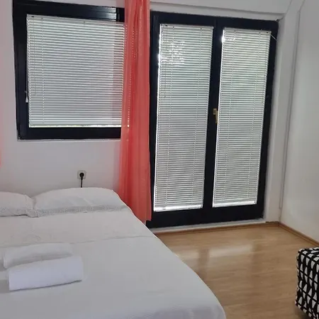 Apartamento Mari Kruševo